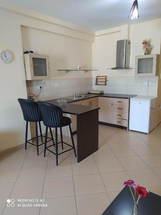 Summer Life Apartments Sarandë 외부 사진