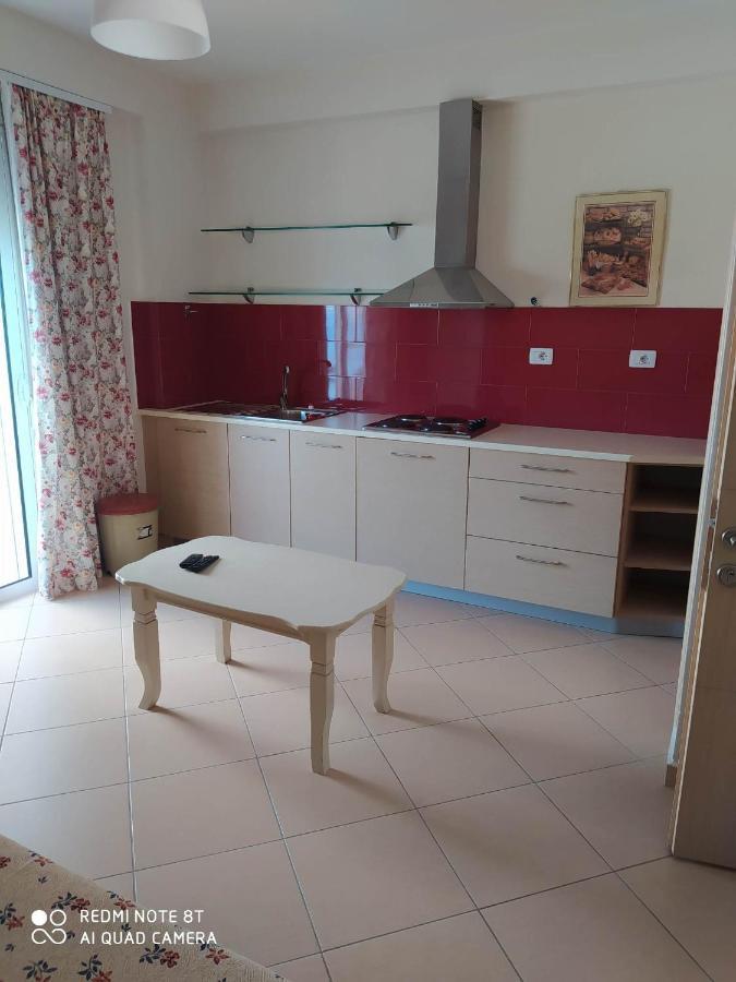 Summer Life Apartments Sarandë 외부 사진