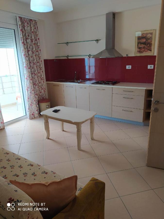 Summer Life Apartments Sarandë 외부 사진